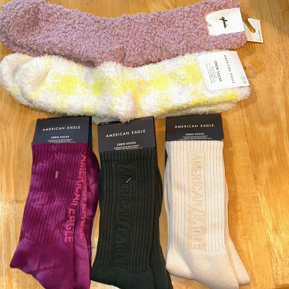 American Eagle Aerie Women’s Crew Socks - Purple , Black, Cream, Yellow